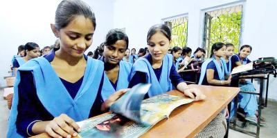 Writing Test  থেকে ১টি Complete the Story নিয়ে আলোচনা, ১ম পর্ব, জুনিয়র বৃত্তি পরীক্ষার ইংরেজি ১ম পত্র